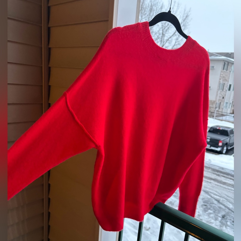 🆕♥️ CeCe Red Heart Graphic Knit Sweater Oversized Valentine Cozy Pullover Size L - Picture 6 of 15